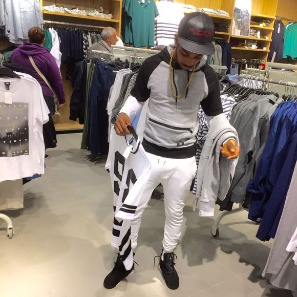 Meet your Posher, David - Picture 1 of 1